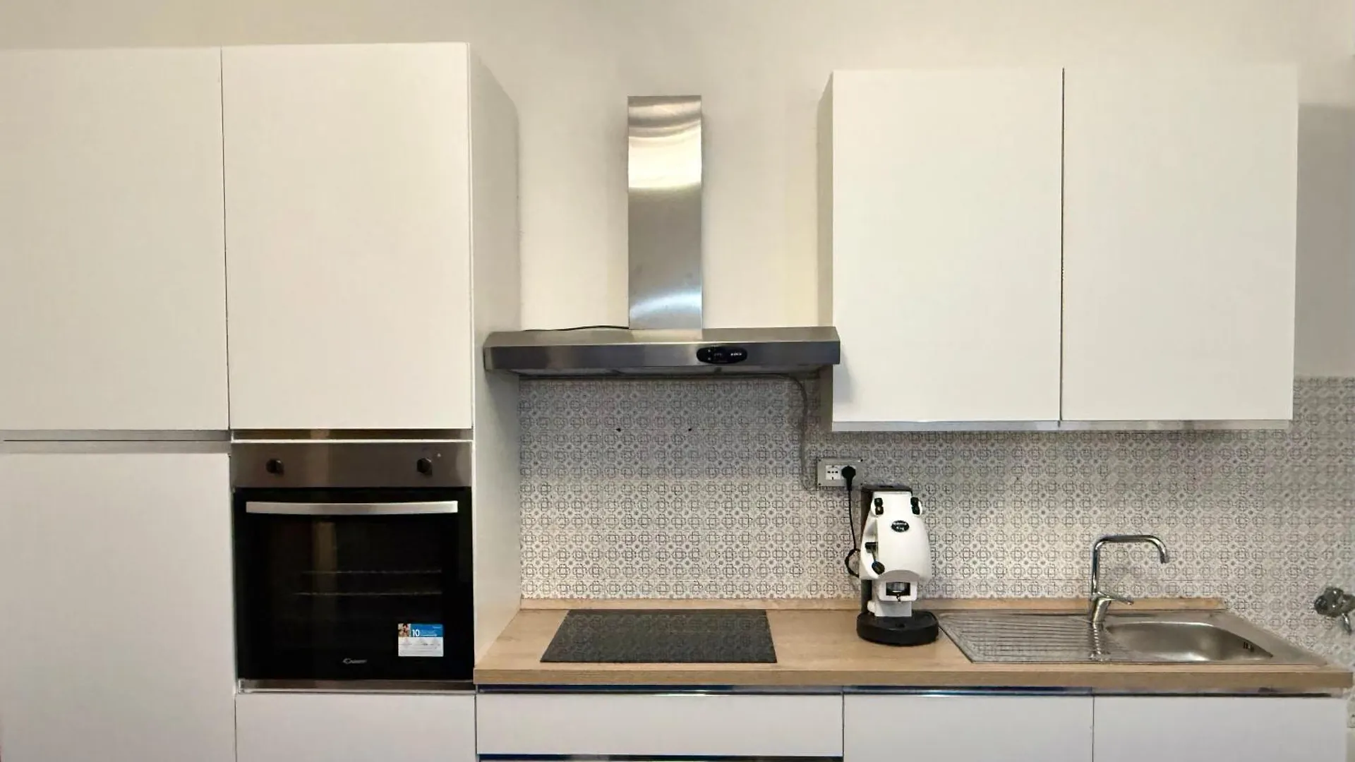 Appartamento Dantes House Palermo 0*,  Italia